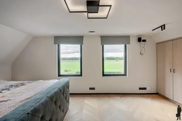 Leeuweriklaan 4, Ravels