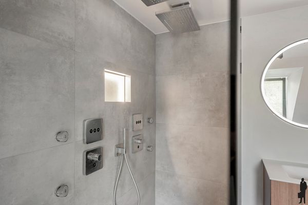 Leeuweriklaan 4, Ravels