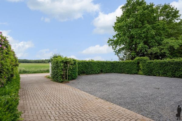 Leeuweriklaan 4, Ravels