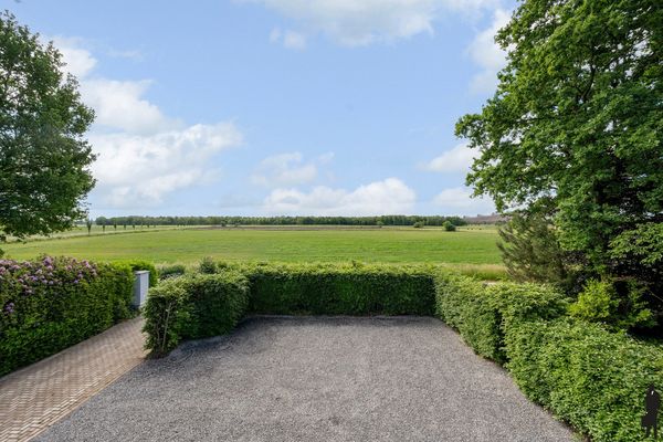 Leeuweriklaan 4, Ravels