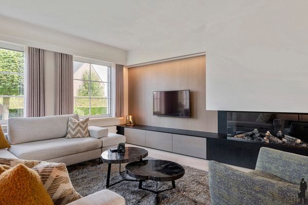 Koning Albertstraat 181, Ravels