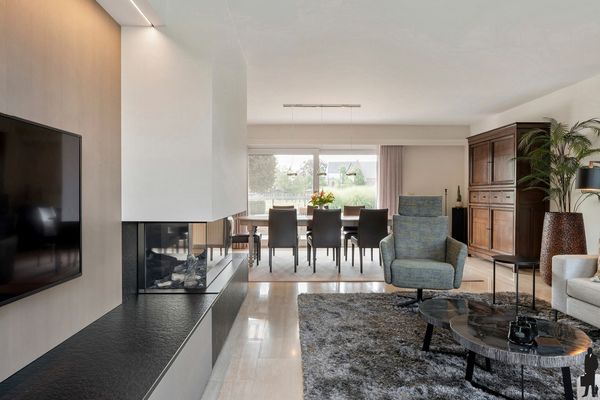 Koning Albertstraat 181, Ravels