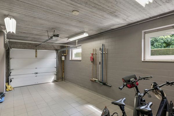 Koning Albertstraat 181, Ravels