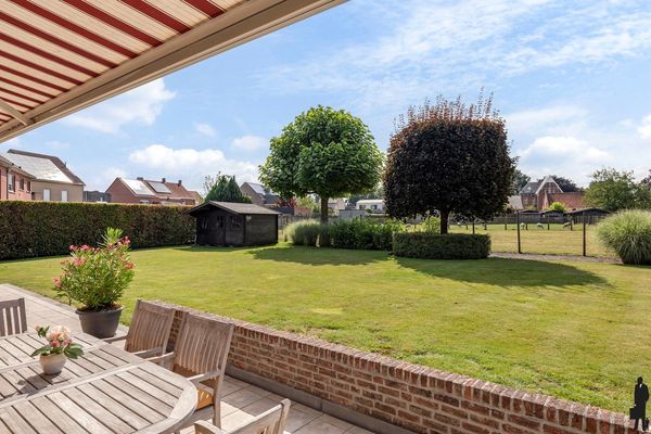 Koning Albertstraat 181, Ravels