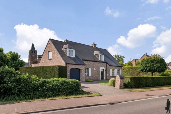 Koning Albertstraat 181, Ravels