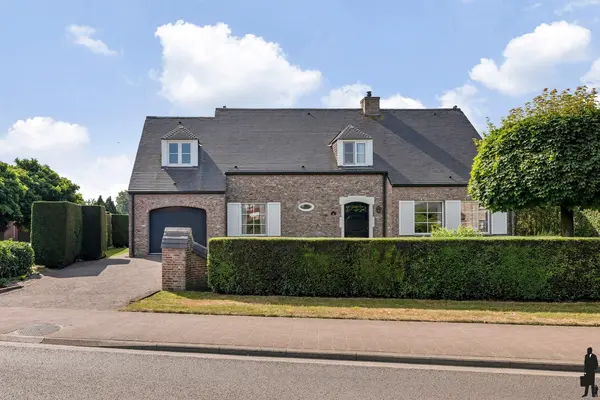 Koning Albertstraat 181, Ravels