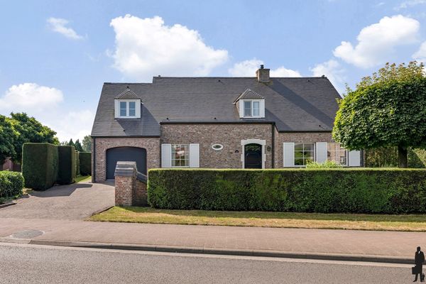 Koning Albertstraat 181, Ravels