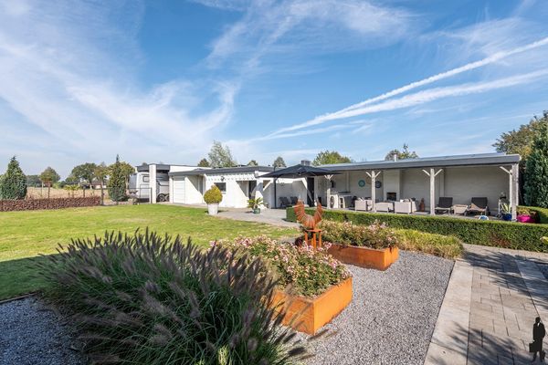 Steenweg Weelde 16, Ravels