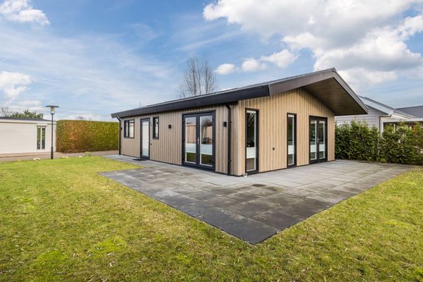 Raakeindse Kerkweg 71B52, Molenschot