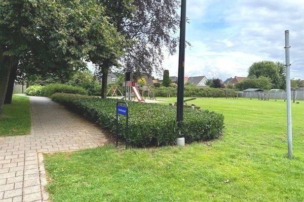 Paardenwiel 3, Poppel