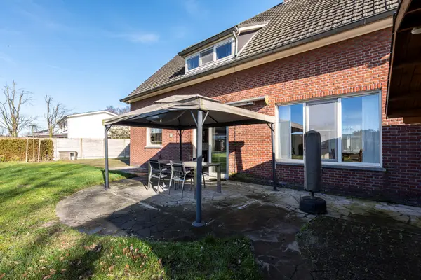 Heesdijk 28, Poppel