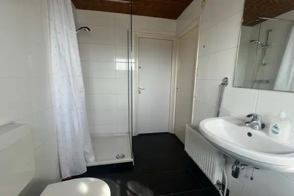 Veldhovenring 84a, Tilburg