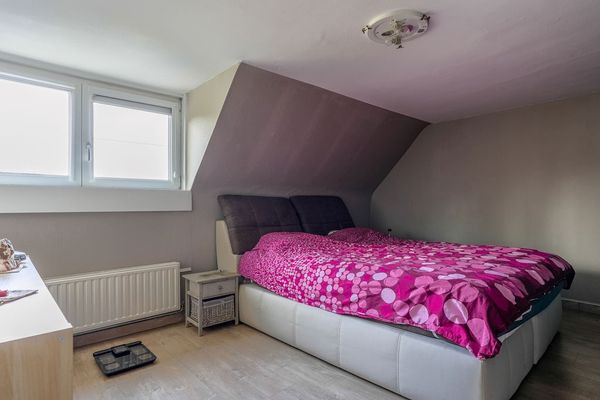 Steenweg op Ravels 305, Oud-Turnhout