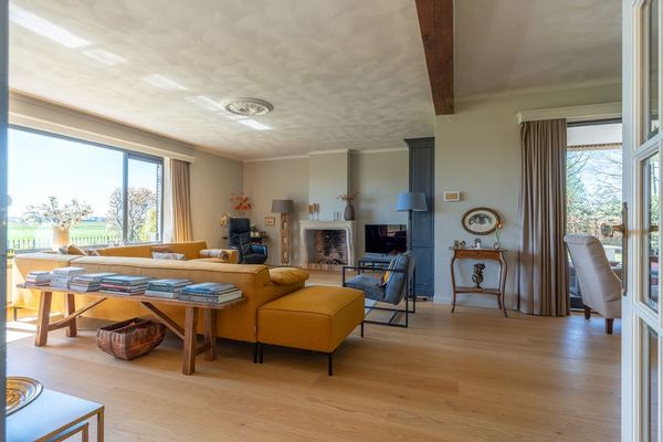 Leeuweriklaan 10, Poppel