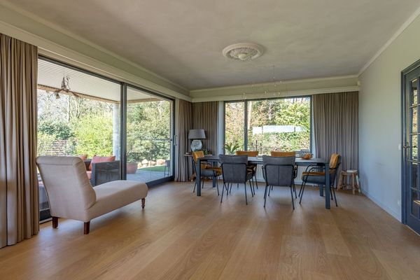 Leeuweriklaan 10, Poppel