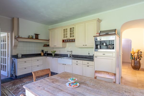 Leeuweriklaan 10, Poppel