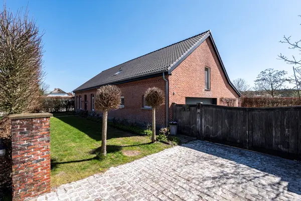 Wenen 45, Retie