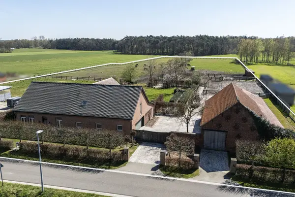 Wenen 45, Retie