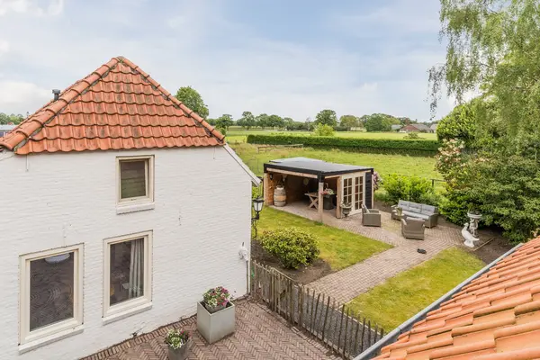 Heukelomseweg 11, Heukelom