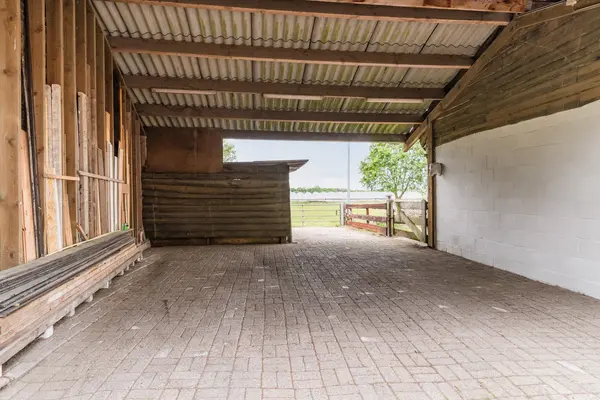 Heukelomseweg 11, Heukelom