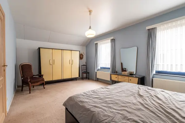 Pastoor Coolsstraat 6, Ravels