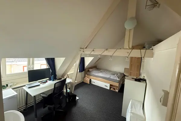 Hesperenzijstraat 36, Tilburg