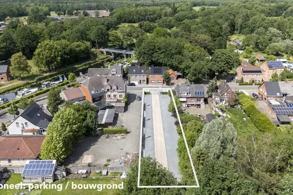 Kanaalstraat 92, Lommel
