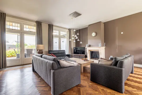 Beekseweg 7B, Ravels