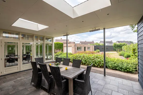 Beekseweg 7B, Ravels