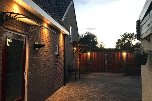 Loonsestraat 5, Sprang-Capelle