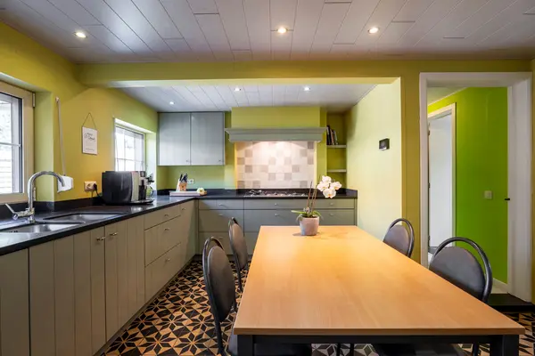 Vaartstraat 44, Ravels