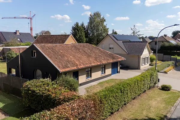 Vaartstraat 44, Ravels