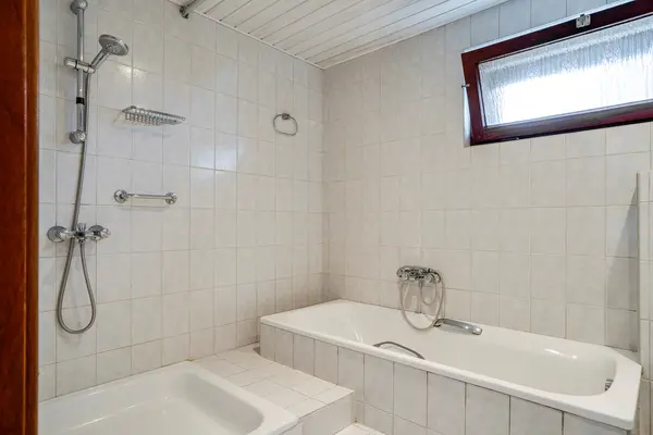 Gouverneur Houbenstraat 40, Stevensweert