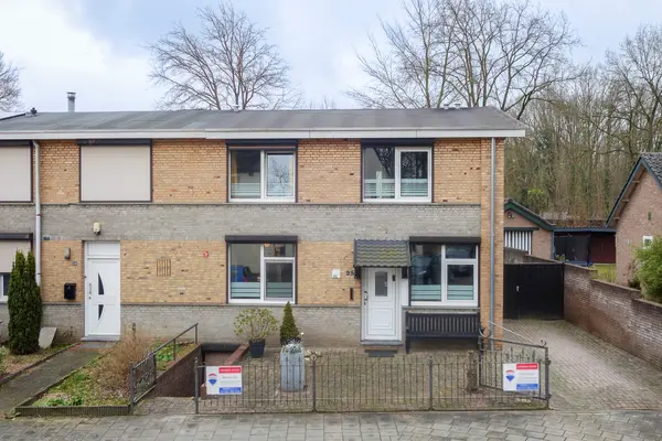 Sint Camillusstraat 25, Roermond