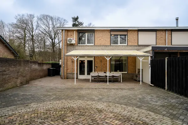 Sint Camillusstraat 25, Roermond