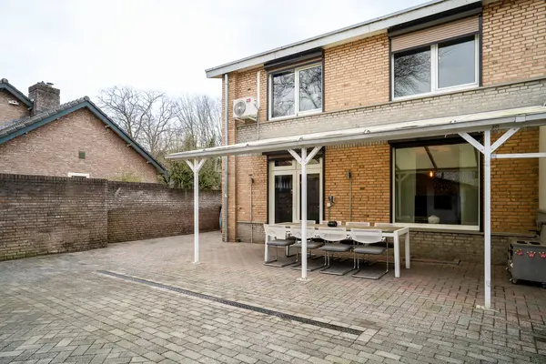 Sint Camillusstraat 25, Roermond