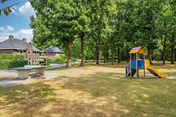 Rijtakker 40, Meijel