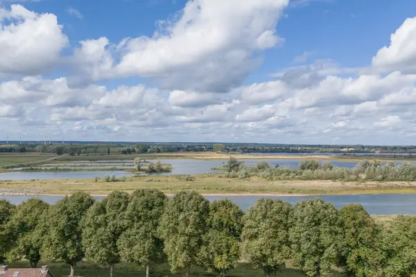 Pannesheuvel 17, Grevenbicht