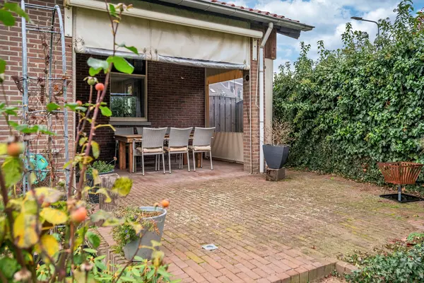 Eindstraat 17, Horn