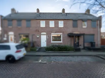 Foto 1 van Monseigneur Evertsstraat 30