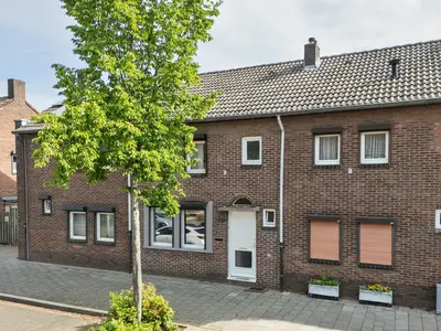 Foto 2 van Koningin Regentesselaan 135
