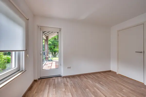 Le Bron De Vexelastraat 2, Roermond