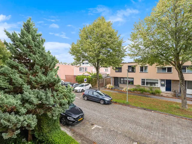 Van Ravesteyn-Erf 329, Dordrecht