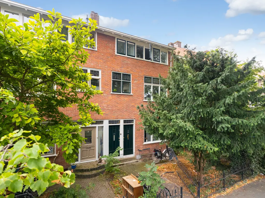 Riouwstraat 100, Dordrecht