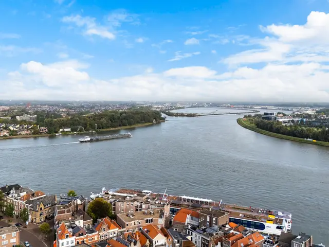 Schuttevaerkade 13, Dordrecht