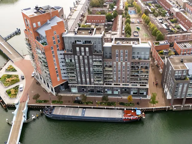 Schuttevaerkade 13, Dordrecht
