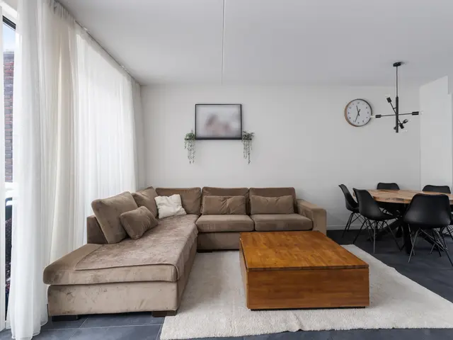 Aagje Dekenstraat 7, Dordrecht