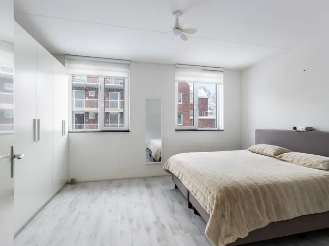 Aagje Dekenstraat 7, Dordrecht