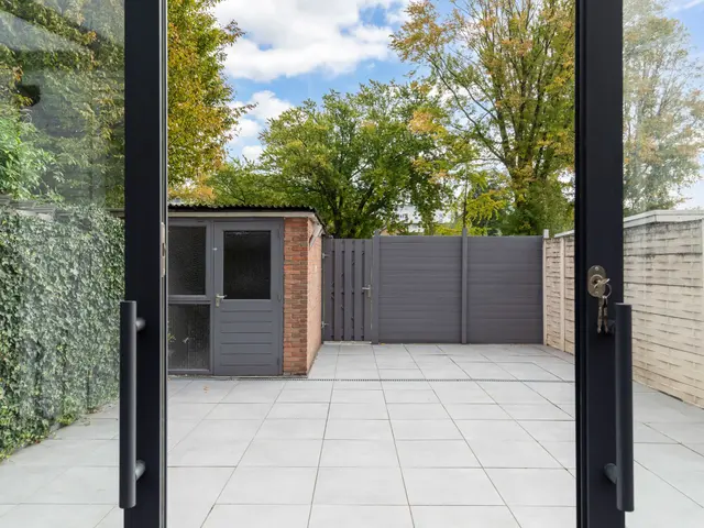 Van Bosseplantsoen 8, Dordrecht