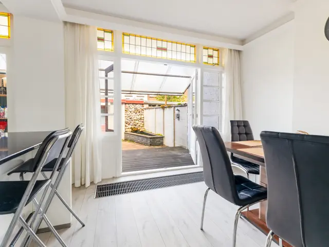 Jacob van Lennepstraat 16, Dordrecht